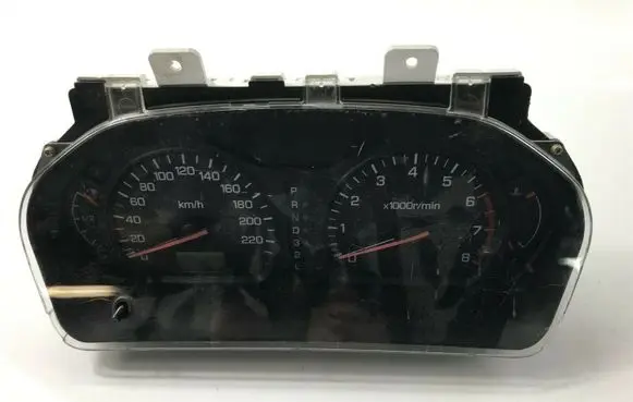 Mitsubishi Space Wagon Speedometer (instrument cluster) MR489731 S1215