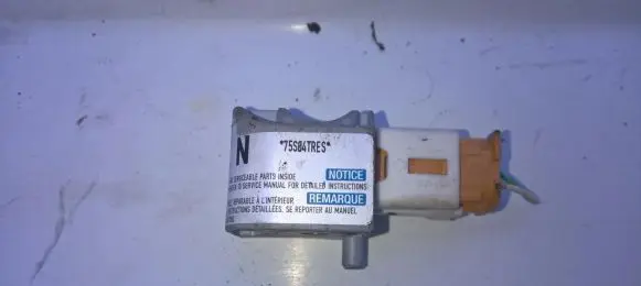 Suzuki Swift I Airbag deployment crash/impact sensor 3893062j10000 38930-62j10-000