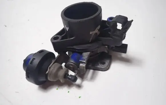 Alfa Romeo 156 Throttle body valve 46823851