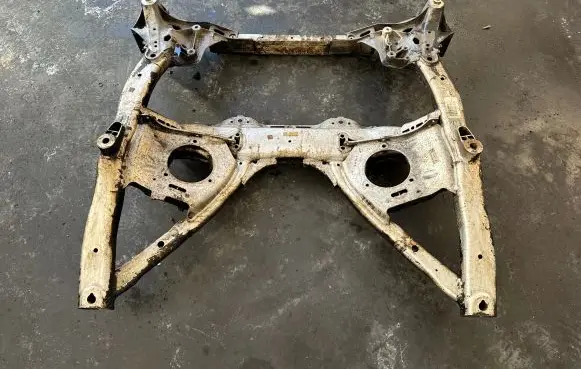 BMW 5 G30 G31 Front subframe 6859493 68528910
