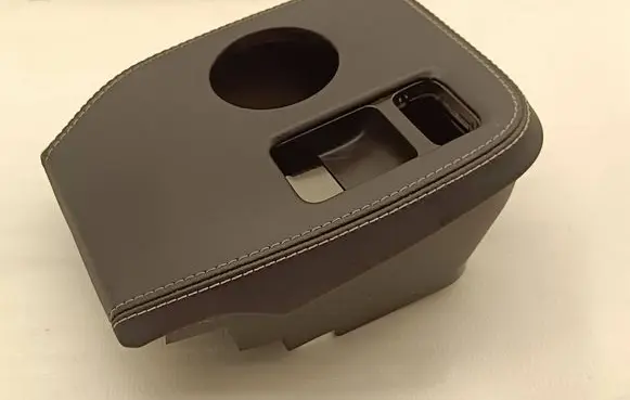 Ford Mach-E I Center console decorative trim LJ8BR044H80ABW