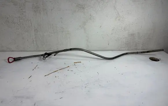 Mercedes-Benz B W245 Oil level dip stick 64006