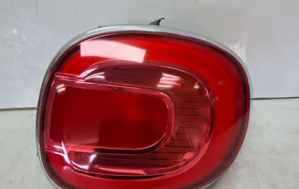 Fiat 500L Rear/tail lights S27612712 51883571