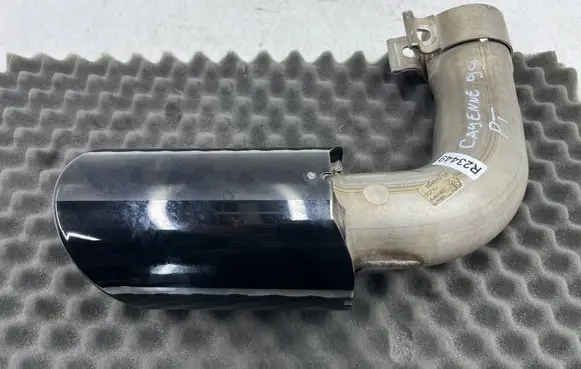 Porsche Cayenne (9Y0 9Y3) Muffler ending 9Y0253824BR