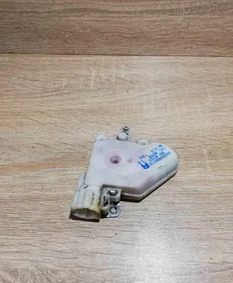 Nissan Sunny Central locking motor 8055289910