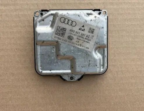 Audi A5 Headlight ballast module Xenon 4M0907397AC 4M0907397