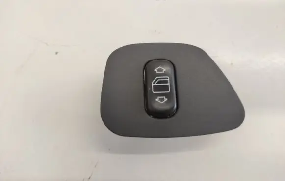 Mercedes-Benz E W210 Electric window control switch