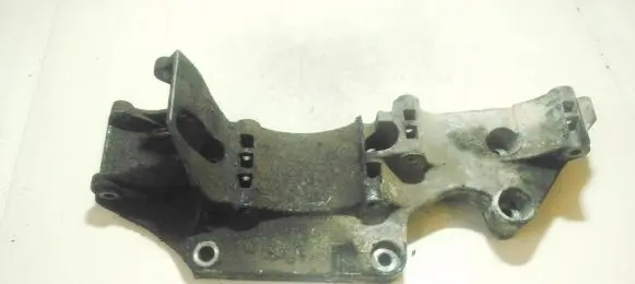 Volkswagen Transporter - Caravelle T5 Engine mounting bracket r045903143c