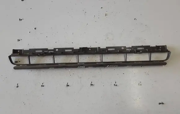 Audi A4 S4 B9 Front bumper lower grill 8W0807683