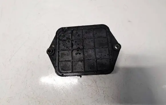 Opel Astra H Vacuum air tank