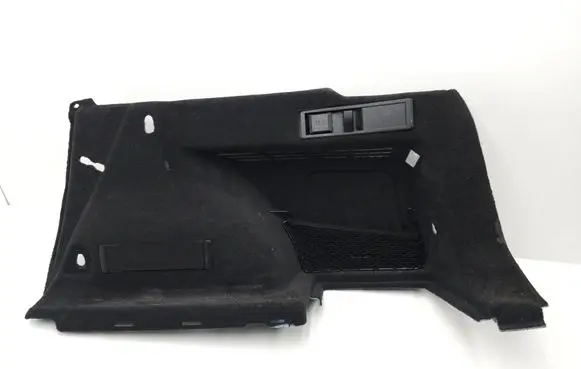 Trunk/boot side trim panel