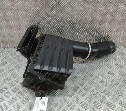 Volkswagen T-Roc Air filter box 5Q0129618K 5Q0129684D