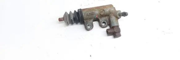 Toyota Yaris Verso Clutch master cylinder