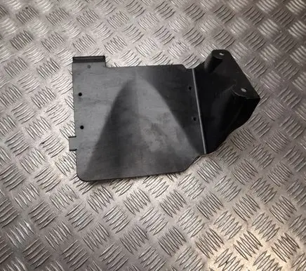 Tesla Model S Other center console (tunnel) element 100749300F