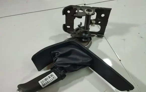 Ford Mondeo MK IV Handbrake/parking brake lever assembly 11319893