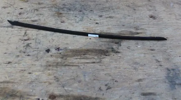 Audi A4 S4 B9 Rubber seal front door (on door) 