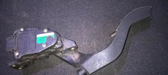 Audi A4 S4 B6 8E 8H Accelerator throttle pedal 8e2721523a