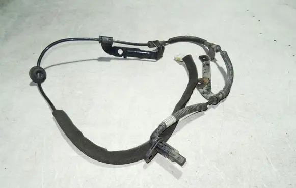 Hyundai Santa Fe ABS rear brake sensor 956802B000
