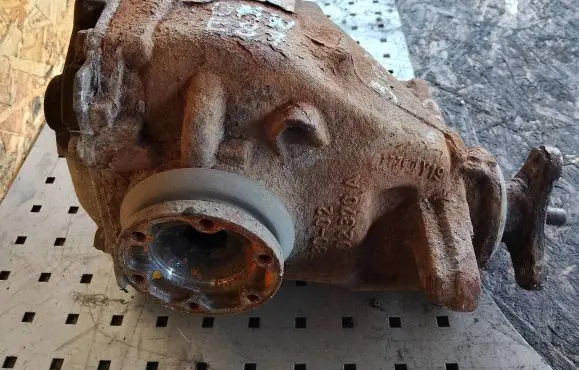 BMW 1 E81 E87 Rear differential 756616901