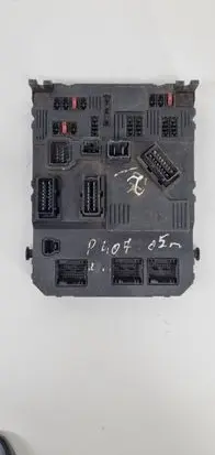 Peugeot 407 Comfort/convenience module 9655708380