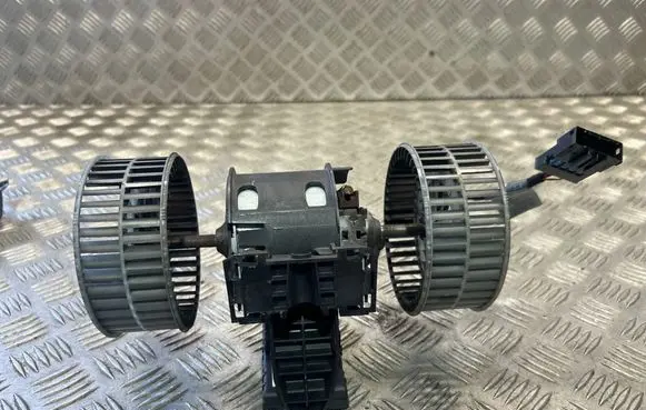 BMW 5 E60 E61 Heater fan/blower 6988425