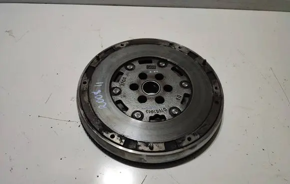 Peugeot 2008 II Dual mass flywheel 9812748580