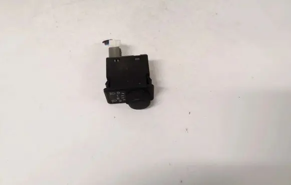 Nissan Almera Tino Headlight level height control switch