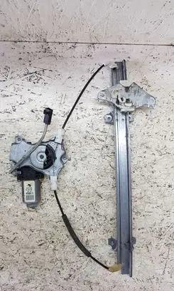 Nissan Almera N16 Front door window regulator with motor 400600T4