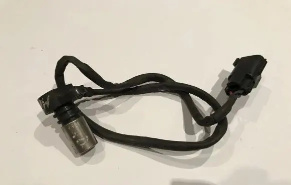 Volvo S70 V70 V70 XC Crankshaft position sensor 030010319