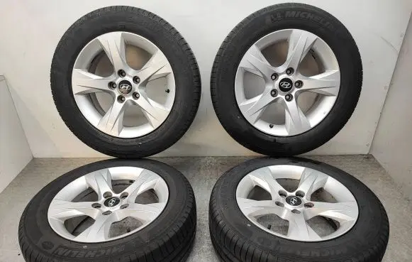 R16 alloy rim
