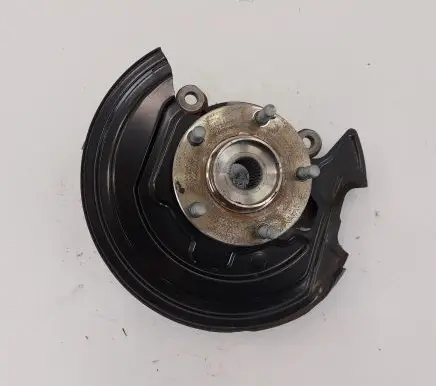 Front wheel hub