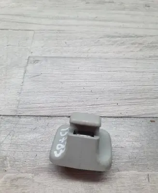 Sun visor clip/hook/bracket