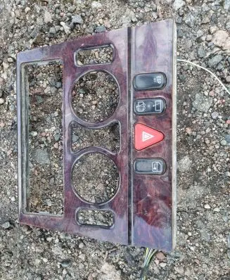 Mercedes-Benz E W210 Climate control/heater control trim 