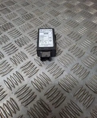 Nissan X-Trail T30 Door central lock control unit/module 285963Y50 5WK46472B