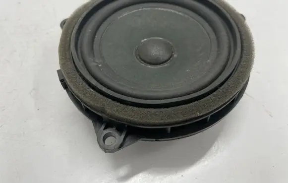 BMW X1 F48 F49 Front door speaker 9274700