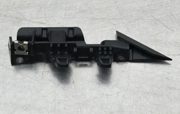 Cupra Formentor Front bumper corner part panel trim 5FF807677A 5P6807678A