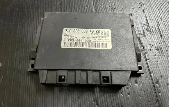 Mercedes-Benz SL R230 Parking PDC control unit/module A2308204926 1039E00359 0263004079