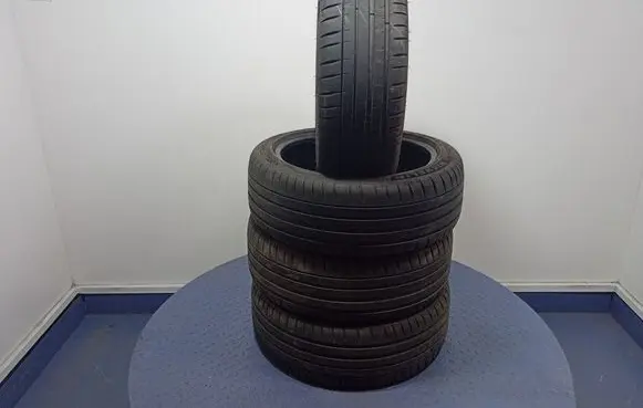 Ford Ecosport R17 summer tire 3528705716936