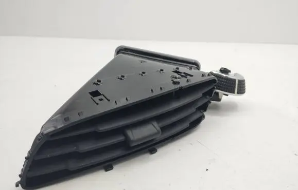 Ford C-MAX II Dash center air vent grill AM51R014L21CBW 1755933