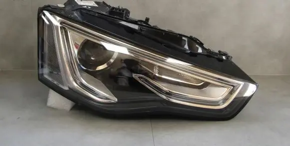 Audi A5 8T 8F Headlight/headlamp 8T0941006C