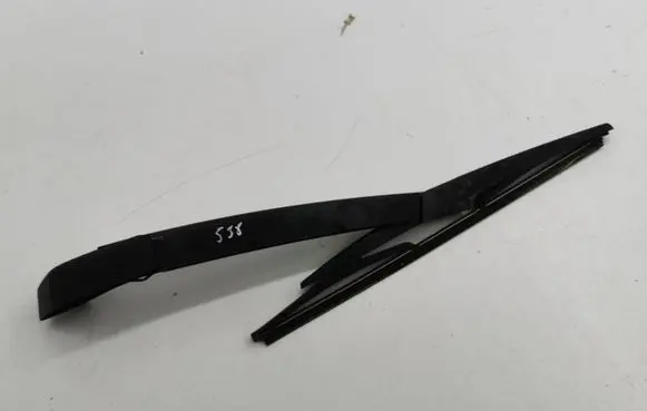 Volvo XC90 Rear wiper blade 5335049