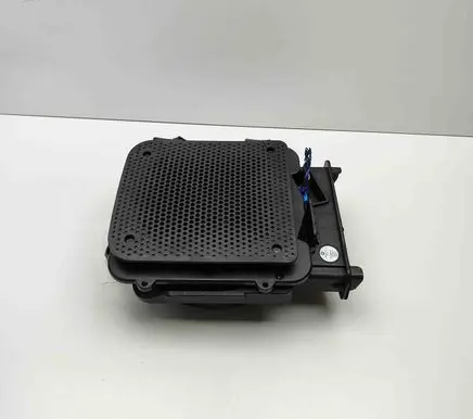 BMW X2 F39 Subwoofer speaker 9275996