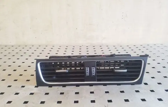 Dash center air vent grill