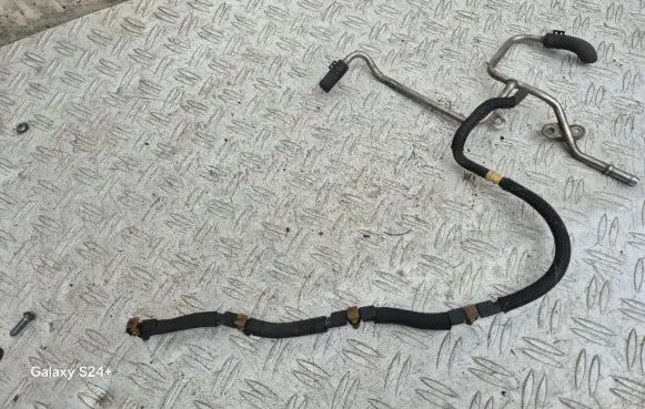 Skoda Octavia Mk2 (1Z) Fuel return line/hose 03L201360AC