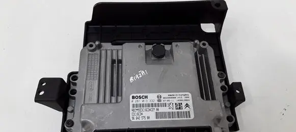 Citroen C5 Engine control unit/module 281013332