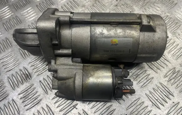 BMW 5 E60 E61 Starter motor 0986022880 0986XL6426