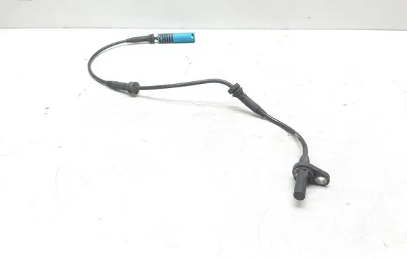 BMW 5 E60 E61 ABS brake wheel speed sensor 6771702 34526771702