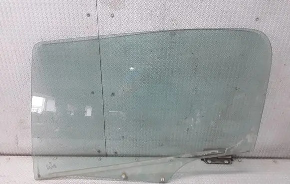 Peugeot 307 Rear door window glass