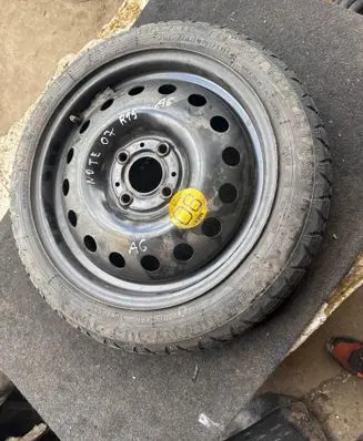 Nissan Note (E11) R15 spare wheel 