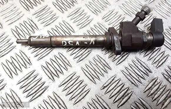 Volvo V50 Fuel injector 9647247280